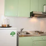 23 شقة